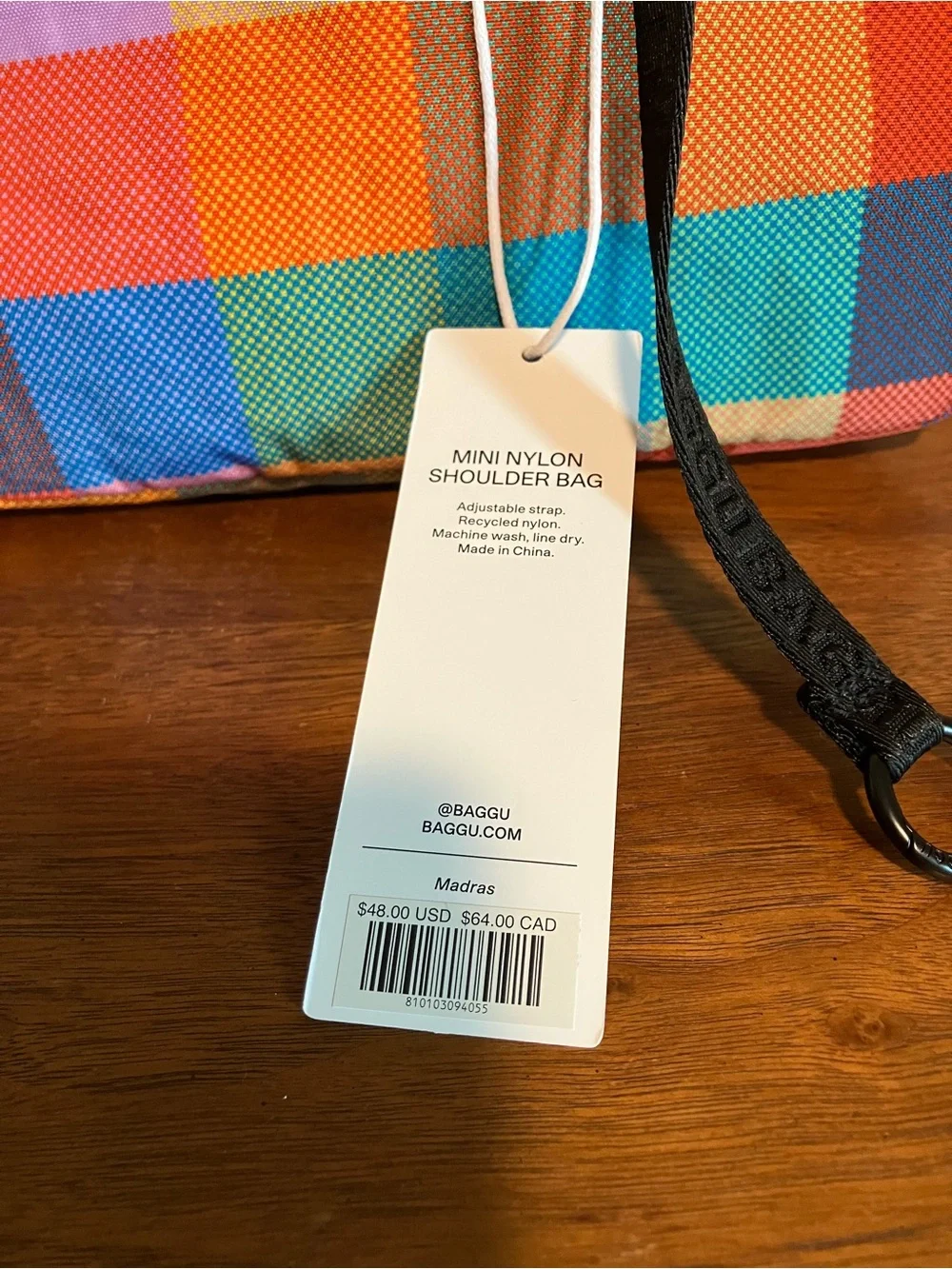 BAGGU Madras Mini Nylon Shoulder Bag Urban Outfitters UO - Picture 2 of 7